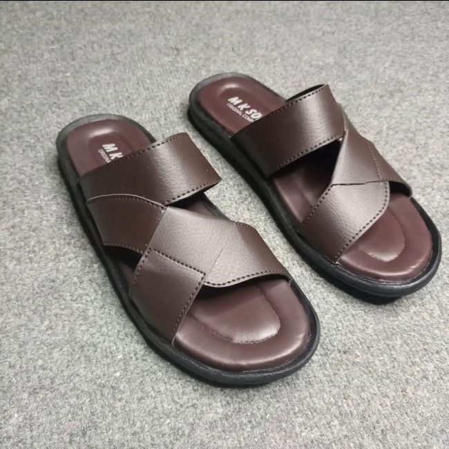 Men's Lightweight House Slippers – Comfortable & Durable Raxine Slides (Brown Color)