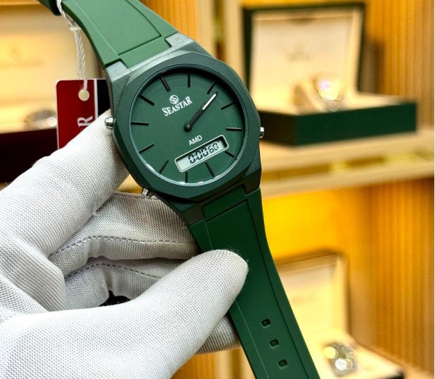 SEASTAR SS-1110Gc Men’s Waterproof Quartz Watch – Analog Digital Display, Silicone Strap, Premium Build (Without Box)