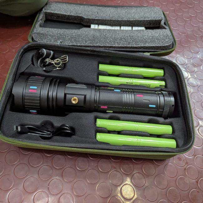 2KM Powerful Zooming Flashligh with 8 lithum cell pure steel waterproof body With Side Work Light & Usb Charging – Ultra-bright Type c charging port